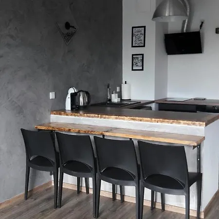 アパート Silver In Wilanow ワルシャワ