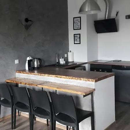 Silver In Wilanow Варшава